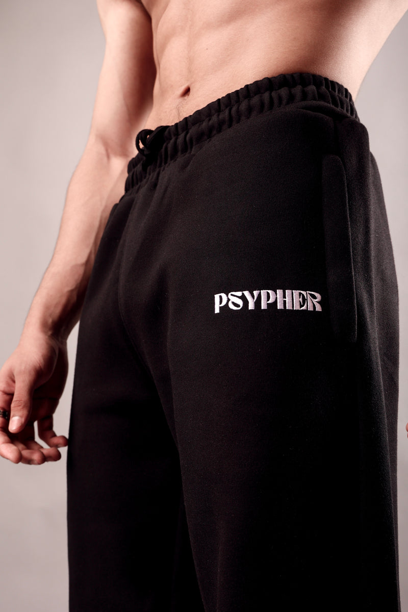 Close-up of waistband and pocket – black joggers for unisex India